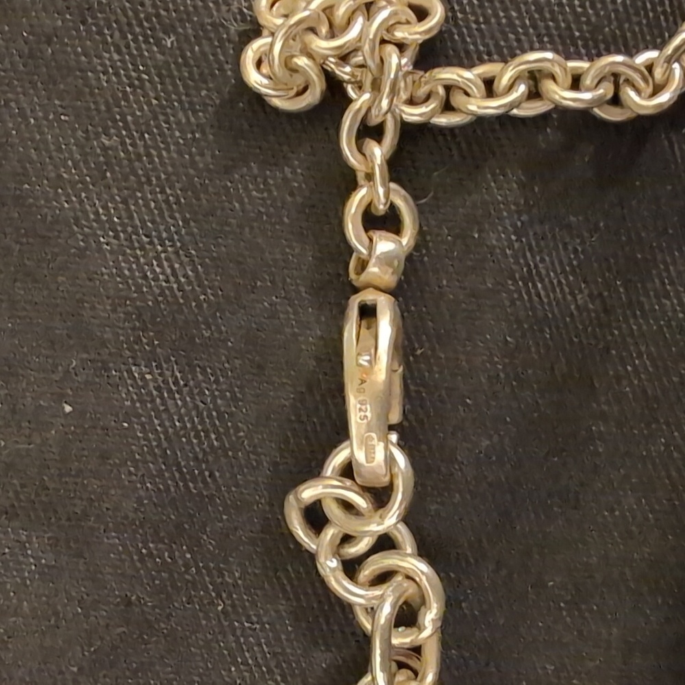 Gucci GG Silver Necklace - Picture 4 of 8